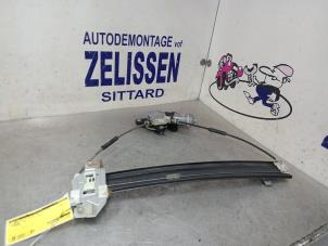 Usagé Mécanique vitre 4portes avant droite Chevrolet Matiz Prix € 36,75 Règlement à la marge proposé par Zelissen V.O.F. autodemontage