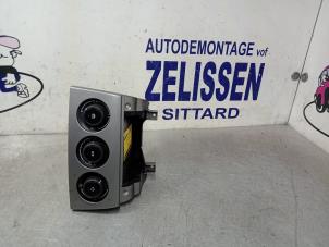 Used Heater control panel Peugeot 308 (4A/C) 1.6 HDi 16V Price € 42,00 Margin scheme offered by Zelissen V.O.F. autodemontage