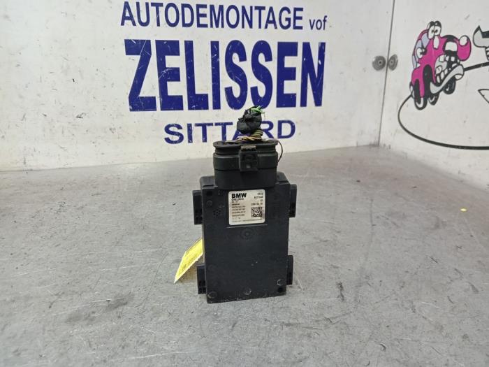 Begagnade Radarsensor BMW 7 serie (G11/12) 750 Li XDrive V8 32V Pris € 183,75 Marginaltabell erbjuds av Zelissen V.O.F. autodemontage