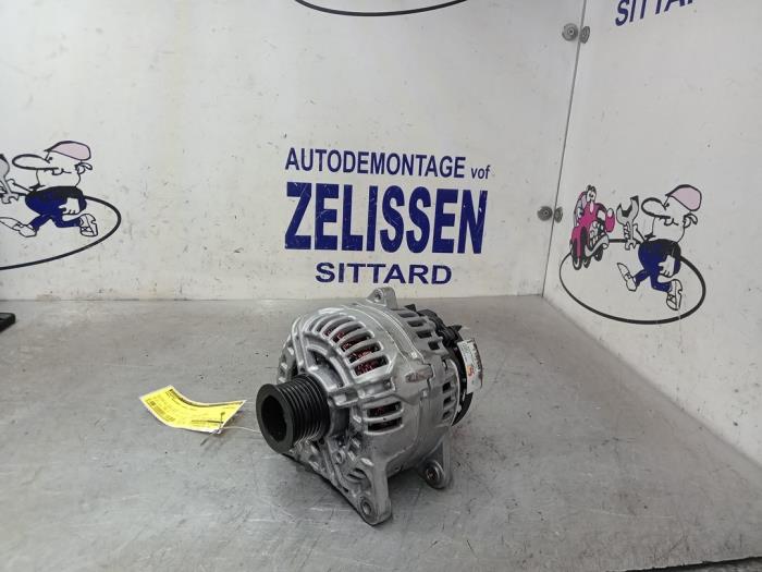 Gebrauchte Dynamo Opel Movano (4A1; 4A2; 4B2; 4B3; 4C2; 4C3) 2.5 CDTI Preis € 99,75 Margenregelung angeboten von Zelissen V.O.F. autodemontage