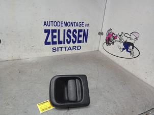Used Front door handle 4-door, right Opel Movano (4A1; 4A2; 4B2; 4B3; 4C2; 4C3) 2.5 CDTI Price € 21,00 Margin scheme offered by Zelissen V.O.F. autodemontage