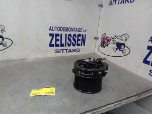 Usados Motor de ventilador de calefactor BMW 7 serie (G11/12) 750i,Li XDrive V8 32V Precio € 78,75 Norma de margen ofrecido por Zelissen V.O.F. autodemontage