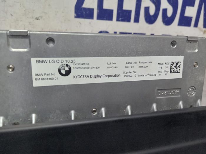 Usagé Affichage navigation BMW 7 serie (G11/12) 750 Li XDrive V8 32V Prix € 997,50 Règlement à la marge proposé par Zelissen V.O.F. autodemontage
