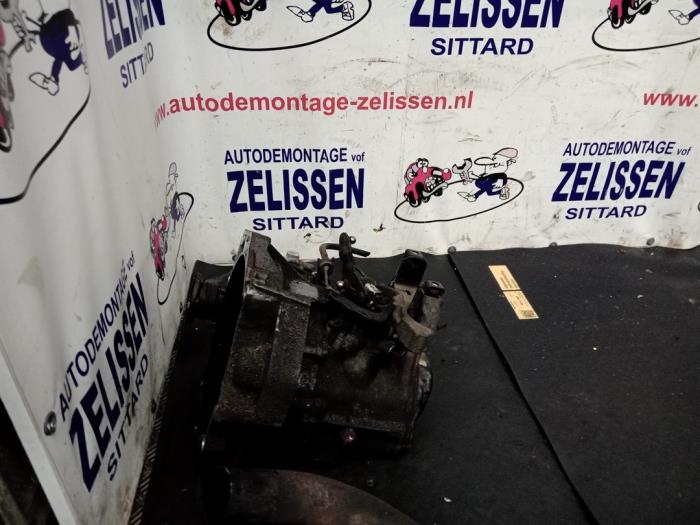 Gebrauchte Getriebe Volkswagen Polo IV (9N1/2/3) 1.4 FSI 16V Preis € 288,75 Margenregelung angeboten von Zelissen V.O.F. autodemontage