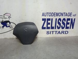 Używane Poduszka powietrzna lewa (kierownica) Peugeot Bipper (AA) 1.4 HDi Cena € 99,75 Procedura marży oferowane przez Zelissen V.O.F. autodemontage