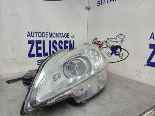 Used Headlight, left Peugeot 508 (8D) 1.6 HDiF 16V Price € 840,00 Margin scheme offered by Zelissen V.O.F. autodemontage
