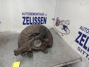 Usagé Moyeu de roue avant Mercedes Vito (639.6) 2.2 115 CDI 16V Prix € 78,75 Règlement à la marge proposé par Zelissen V.O.F. autodemontage
