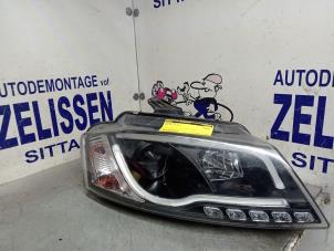 Used Headlight, right Audi A3 Sportback (8PA) 1.4 TFSI 16V Price € 204,75 Margin scheme offered by Zelissen V.O.F. autodemontage