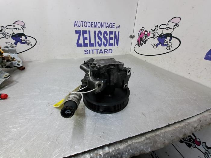 Usagé Pompe de direction Mercedes E (W211) 2.7 E-270 CDI 20V Prix € 99,75 Règlement à la marge proposé par Zelissen V.O.F. autodemontage