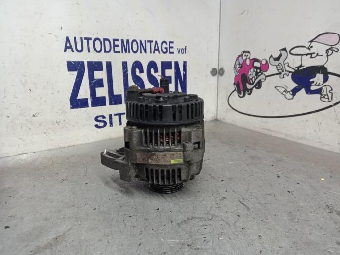 Begagnade Dynamo Renault Twingo (C06) 1.2 Pris € 26,25 Marginaltabell erbjuds av Zelissen V.O.F. autodemontage
