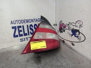 Używane Tylne swiatlo pozycyjne prawe Mercedes C Sportcoupé (C203) 2.2 C-200 CDI 16V Cena € 78,75 Procedura marży oferowane przez Zelissen V.O.F. autodemontage