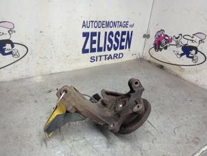 Used Front wheel hub Peugeot 206+ (2L/M) 1.4 HDi Eco 70 Price € 52,50 Margin scheme offered by Zelissen V.O.F. autodemontage