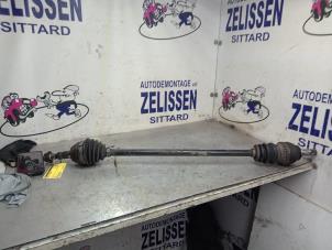 Used Front drive shaft, right Opel Astra H (L48) 1.6 16V Twinport Price € 68,25 Margin scheme offered by Zelissen V.O.F. autodemontage