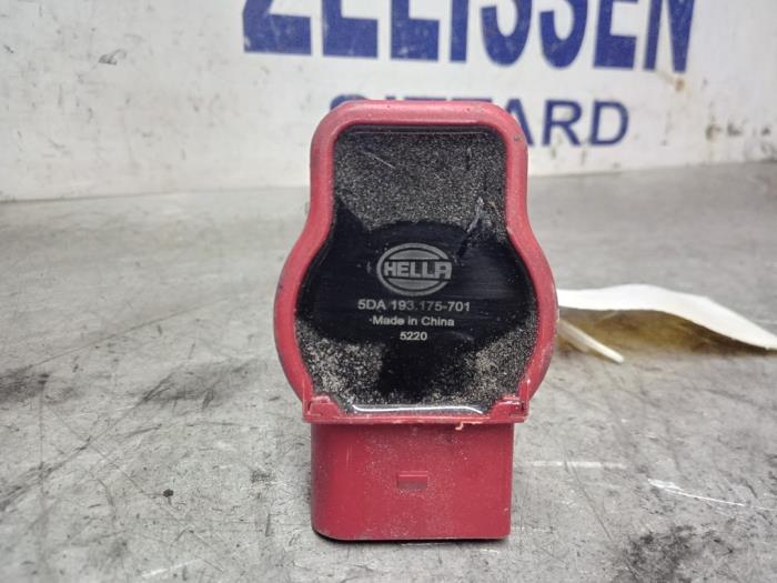 Ignition coil Audi A4 5DA193175701 HELLA
