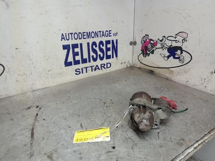 Begagnade Startmotor Dodge Caliber 1.8 16V Pris € 63,00 Marginaltabell erbjuds av Zelissen V.O.F. autodemontage