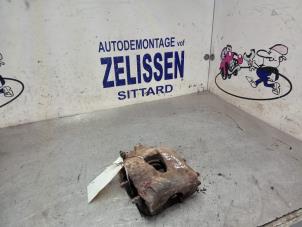 Używane Zacisk hamulcowy prawy przód Seat Ibiza IV SC (6J1) Cena € 52,50 Procedura marży oferowane przez Zelissen V.O.F. autodemontage