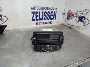 Used Radio CD player Chevrolet Aveo (300) 1.2 16V Price € 183,75 Margin scheme offered by Zelissen V.O.F. autodemontage