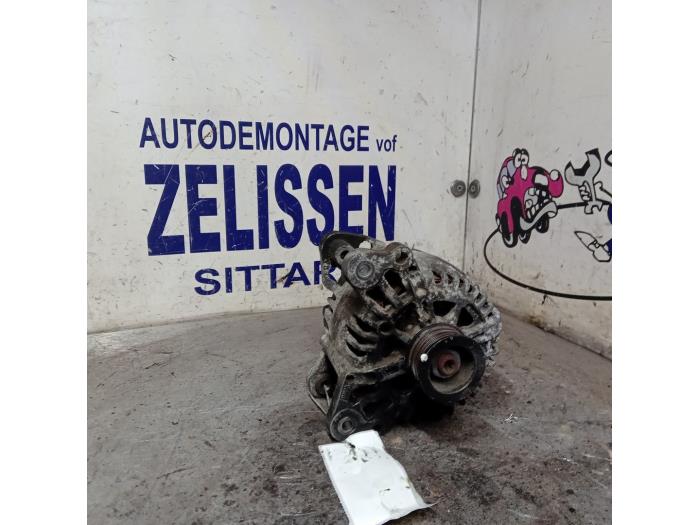 Begagnade Dynamo Volkswagen Golf V (1K1) 1.4 FSI 16V Pris € 36,75 Marginaltabell erbjuds av Zelissen V.O.F. autodemontage