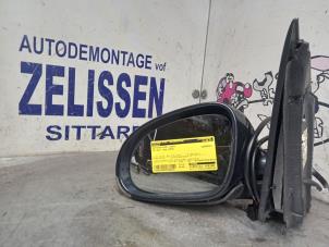Gebrauchte Außenspiegel links Volkswagen Golf V (1K1) 1.4 FSI 16V Preis € 52,50 Margenregelung angeboten von Zelissen V.O.F. autodemontage