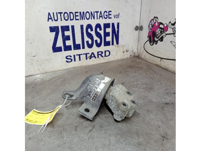 Used Engine mount Fiat Panda (169) 1.2 Fire Price € 42,00 Margin scheme offered by Zelissen V.O.F. autodemontage