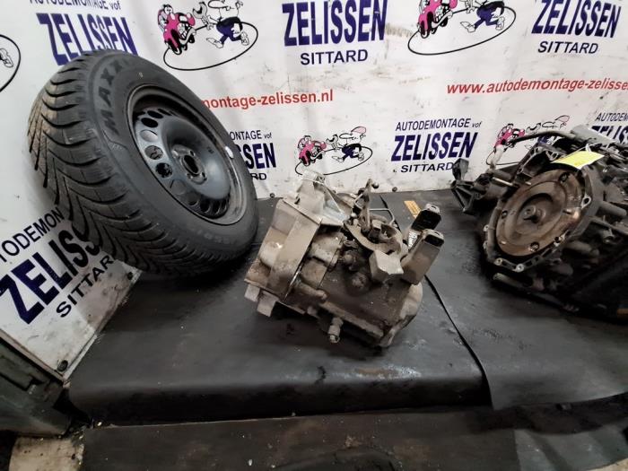 Begagnade Växellåda Volkswagen Polo IV (9N1/2/3) 1.2 12V Pris € 183,75 Marginaltabell erbjuds av Zelissen V.O.F. autodemontage