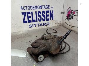 Używane Zacisk hamulcowy prawy tyl Volkswagen Crafter 2.5 TDI 30/32/35/46/50 Cena € 78,75 Procedura marży oferowane przez Zelissen V.O.F. autodemontage