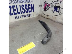 Used Rear wiper arm Suzuki Alto (GF) 1.0 12V Price € 15,75 Margin scheme offered by Zelissen V.O.F. autodemontage