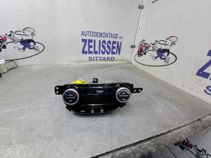 Usados Panel de control de calefacción Kia Picanto (TA) 1.0 12V Precio € 236,25 Norma de margen ofrecido por Zelissen V.O.F. autodemontage