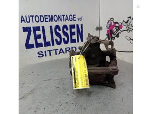 Usagé Etrier de frein (pince) arrière droit Volkswagen Transporter Prix € 42,00 Règlement à la marge proposé par Zelissen V.O.F. autodemontage