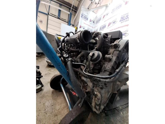 Engine from a Opel Combo (Corsa C) 1.7 CDTi 16V 2008