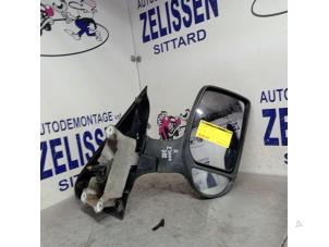 Używane Lusterko zewnetrzne prawe Ford Transit 2.0 TDdi 16V Cena € 78,75 Procedura marży oferowane przez Zelissen V.O.F. autodemontage
