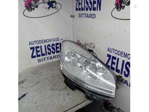 Used Headlight, right Citroen C4 Grand Picasso (UA) 1.6 16V THP 155 Price € 157,50 Margin scheme offered by Zelissen V.O.F. autodemontage