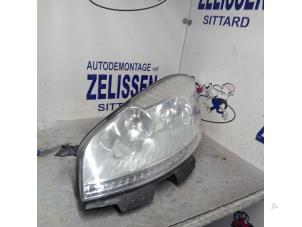 Used Headlight, left Citroen C4 Grand Picasso (UA) 1.6 16V THP 155 Price € 157,50 Margin scheme offered by Zelissen V.O.F. autodemontage