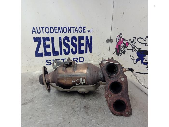 Gebrauchte Abgaskrümmer + Katalysator Toyota Aygo (B10) 1.4 HDI Preis auf Anfrage angeboten von Zelissen V.O.F. autodemontage