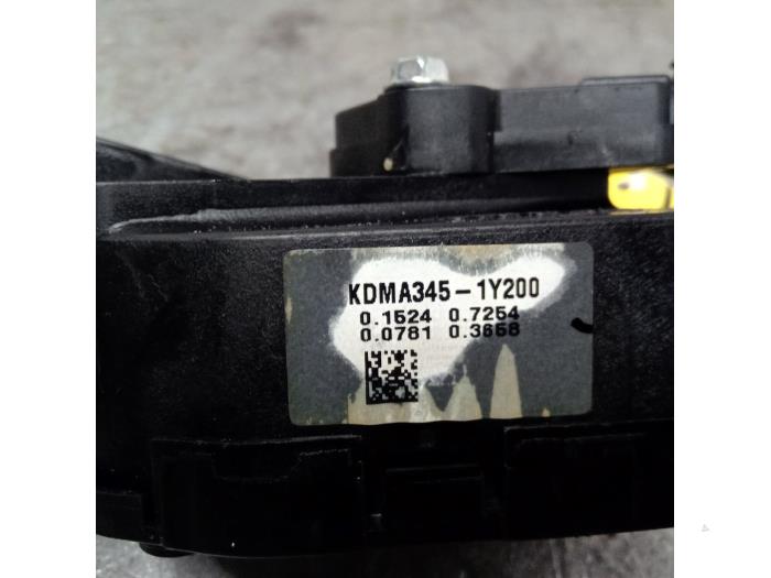 Acelerador de un Kia Picanto (TA) 1.0 12V 2015