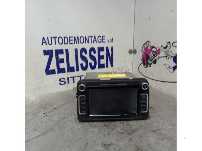 Używane System nawigacji Volkswagen Golf VI (5K1) 1.6 BiFuel Cena € 393,75 Procedura marży oferowane przez Zelissen V.O.F. autodemontage