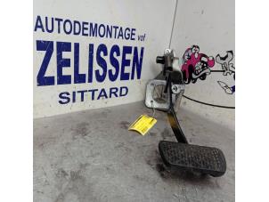 Usados Pedal de freno Mercedes ML I (163) 270 2.7 CDI 20V Precio € 31,50 Norma de margen ofrecido por Zelissen V.O.F. autodemontage