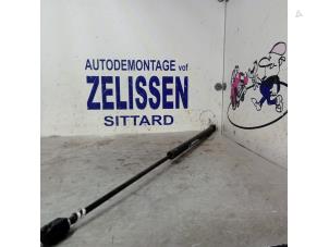 Used Rear gas strut, left Opel Vectra C Caravan 2.2 DIG 16V Price € 15,75 Margin scheme offered by Zelissen V.O.F. autodemontage