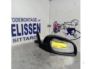 Used Wing mirror, right Opel Vectra C Caravan 2.2 DIG 16V Price € 52,50 Margin scheme offered by Zelissen V.O.F. autodemontage