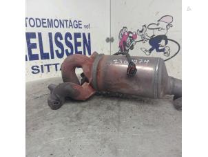 Used Exhaust manifold + catalyst Opel Corsa C (F08/68) 1.0 12V Price € 275,00 Margin scheme offered by Zelissen V.O.F. autodemontage