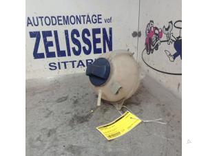 Usagé Vase d'expansion Seat Ibiza III (6L1) 1.4 16V 100 Prix € 21,00 Règlement à la marge proposé par Zelissen V.O.F. autodemontage