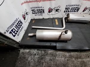 Usagé Echappement silencieux arrière Peugeot 206 CC (2D) 1.6 16V Prix € 36,75 Règlement à la marge proposé par Zelissen V.O.F. autodemontage
