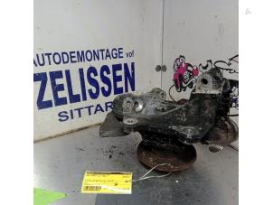 Usados Suspensión de ruedas derecha delante BMW 1 serie (E81) 120i 16V Precio € 131,25 Norma de margen ofrecido por Zelissen V.O.F. autodemontage