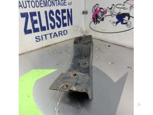 Used Front lower wishbone, left Opel Agila (B) 1.2 16V Price € 21,00 Margin scheme offered by Zelissen V.O.F. autodemontage