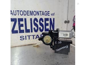 Usagé Moteur de vitre portière Volkswagen Polo IV (9N1/2/3) 1.2 12V Prix € 26,25 Règlement à la marge proposé par Zelissen V.O.F. autodemontage