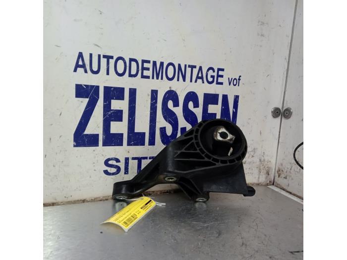 Used Engine mount Opel Astra J (PC6/PD6/PE6/PF6) 1.6 16V Price € 21,00 Margin scheme offered by Zelissen V.O.F. autodemontage