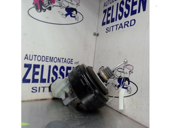 Usagé Servo frein Opel Astra J (PC6/PD6/PE6/PF6) 1.6 16V Prix € 89,25 Règlement à la marge proposé par Zelissen V.O.F. autodemontage