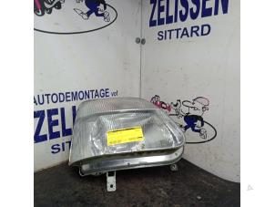 Used Headlight, right Opel Astra G (F08/48) 1.6 Price € 36,75 Margin scheme offered by Zelissen V.O.F. autodemontage