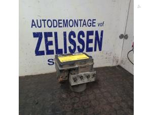 Used ABS pump Peugeot 407 SW (6E) 1.8 16V Price € 99,75 Margin scheme offered by Zelissen V.O.F. autodemontage