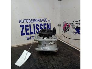 Usagé Alternateur Volkswagen Golf IV (1J1) 2.0 Prix € 42,00 Règlement à la marge proposé par Zelissen V.O.F. autodemontage